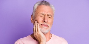 Toothache Treatment Clinic Near Me in Beverly Hills, CA 